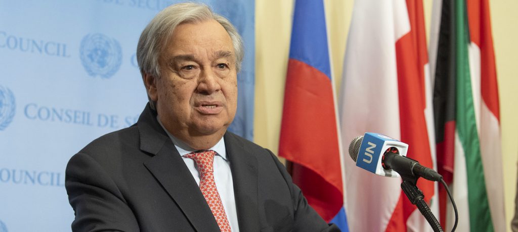 O secretário-geral da ONU, António Guterres, fala à imprensa na sede da ONU em Nova Iorque (foto de arquivo). Ele disse nesta quarta-feira (8) que é "dever comum" de todos evitar uma guerra no Golfo. Foto: ONU/Eskinder Debebe