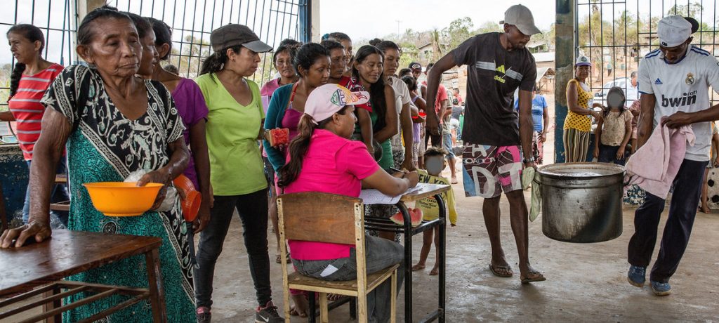 Distribuição de alimentos na Venezuela. Foto: NRC/Ingebjørg Kårstad