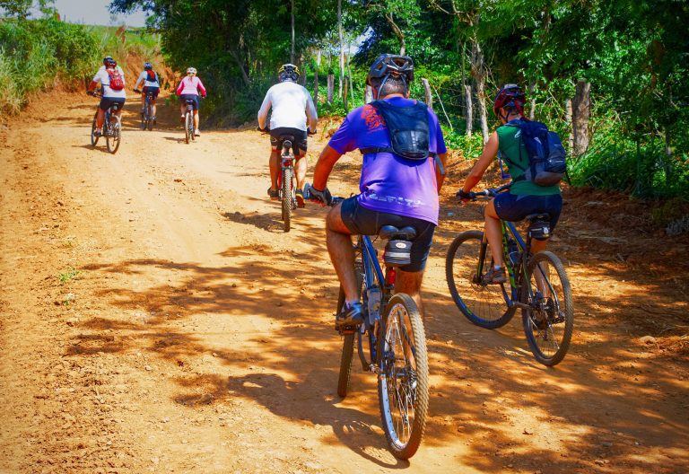 Turismo - Brasil - turismo rural cicloturismo bicicletas aventuras desbravar trilhas ecoturismo natureza