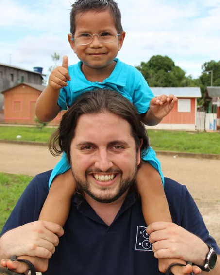 Ralf Toenjes, fundador e CEO da Renovatio, uma organização sem fins lucrativos, e da empresa VerBem, ambas com a missão de democratizar o acesso à saúde ocular no Brasil e no exterior. Foto: Renovatio