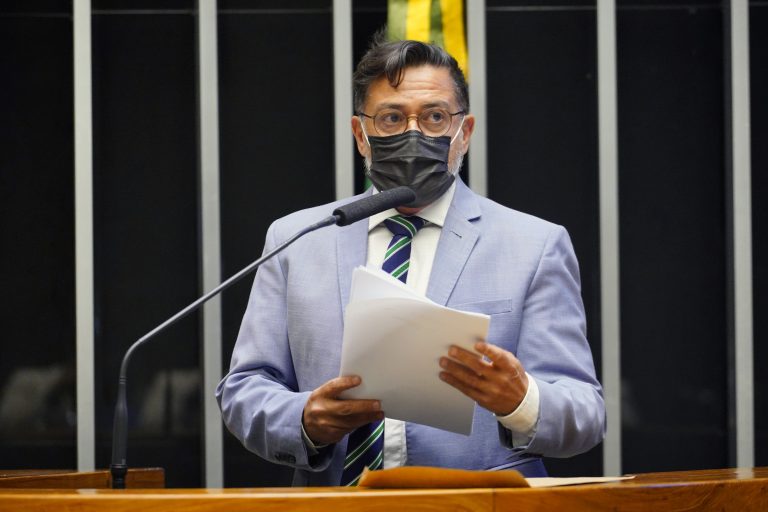 Discussão e votação de propostas. Dep. Eduardo BarbosaPSDB - MG