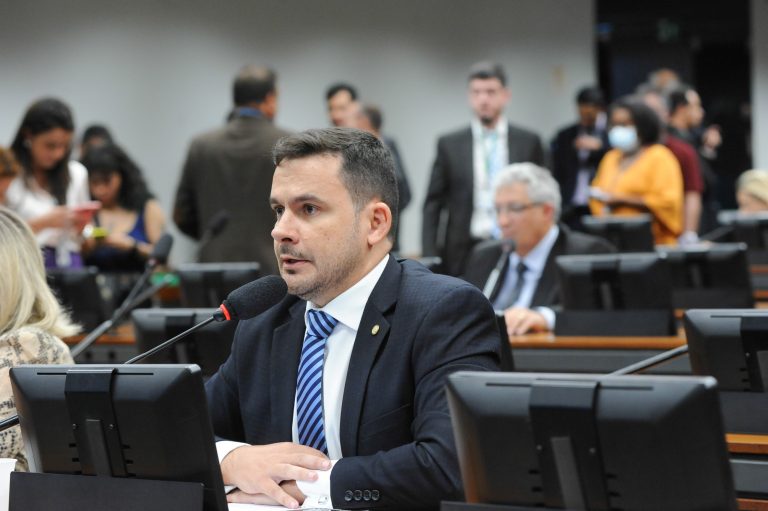 Discussão e Votação de Propostas legislativas - Reunião Deliberativa. Dep. Capitão Alberto Neto PL - AM