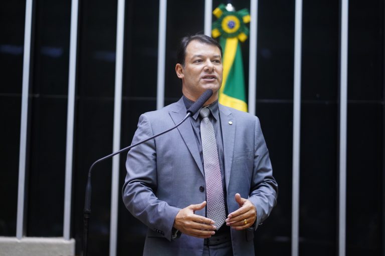 Sessão para a votação de propostas legislativas. Dep. Roberto Duarte(REPUBLICANOS - AC)