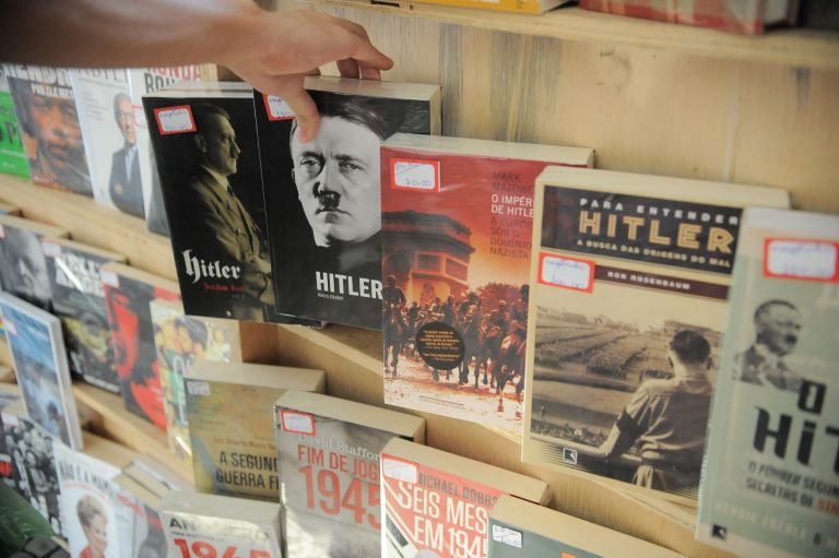 História Geral - Segunda Guerra Mundial - Hitler Nazismo livros literatura leitura