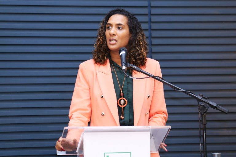 Encerramento do “Março Mulher” e Lançamento do Livro “O que é Violência Política contra a Mulher?” - produzido pela Edições Câmara. Ministra da Igualdade Racial do Brasil, Anielle Franco