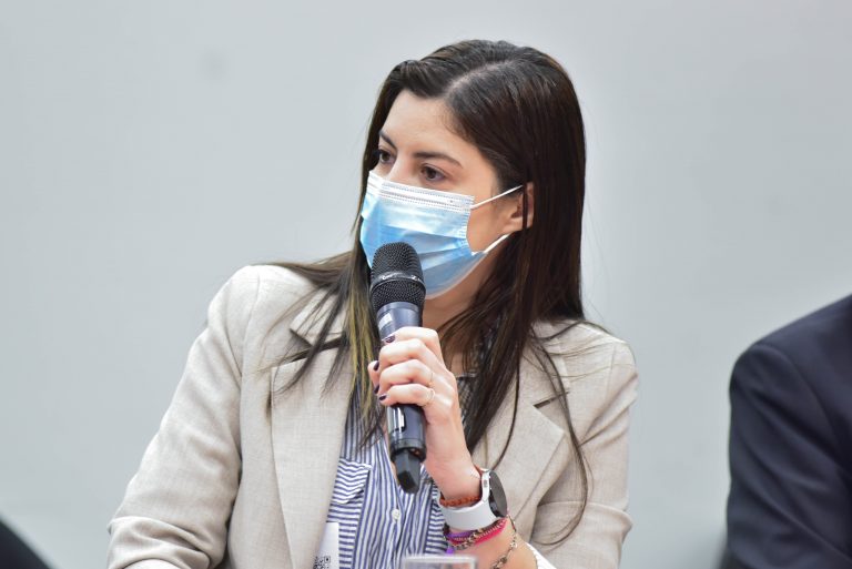 Impactos dos agrotóxicos em povos do Cerrado. Pesquisadora - Fundação Oswaldo Cruz, Aline do Monte Gurgel.