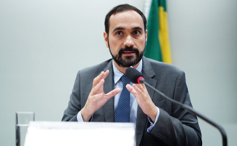 Audiência Pública - Sociobioeconomia, desafios do equilíbrio climático e produção de alimentos saudáveis. Coordenador-Geral de Programas Econômicos - Ministério do Planejamento e Orçamento, Gustavo Teixeira Lino