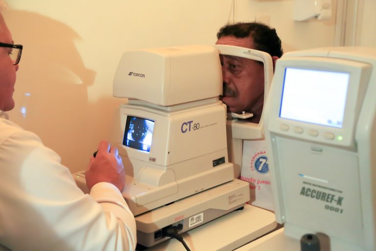 Saúde - geral - exames oftalmológicos oftalmologia visão consultas olhos pressão ocular glaucoma