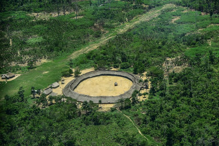 Direitos Humanos - índios - reservas indígenas Yanomami Ianomami povos originais tradicionais (Roraima)