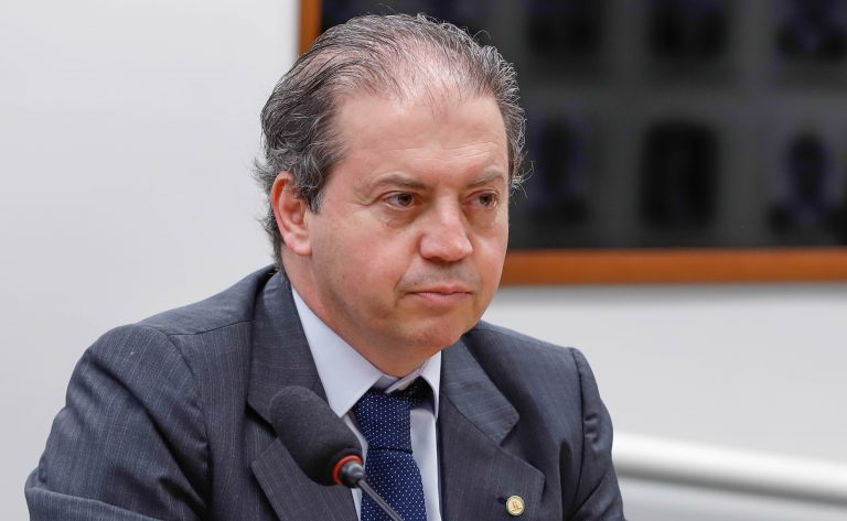 Rodrigo de Castro participa de reunião de comissão