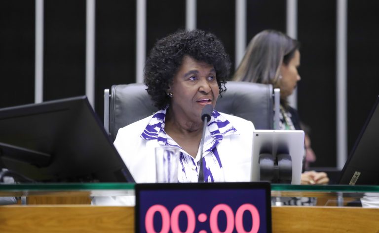 Homenagem ao dia Internacional da Mulher. Dep. Benedita da Silva (PT-RJ)