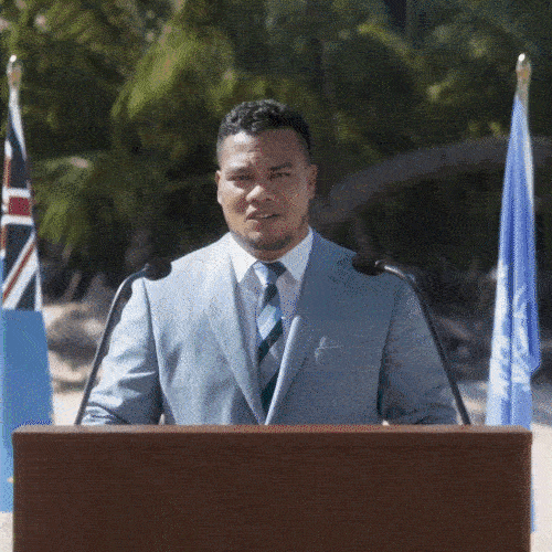 Simon Kofe, parlamentar de Tuvalu