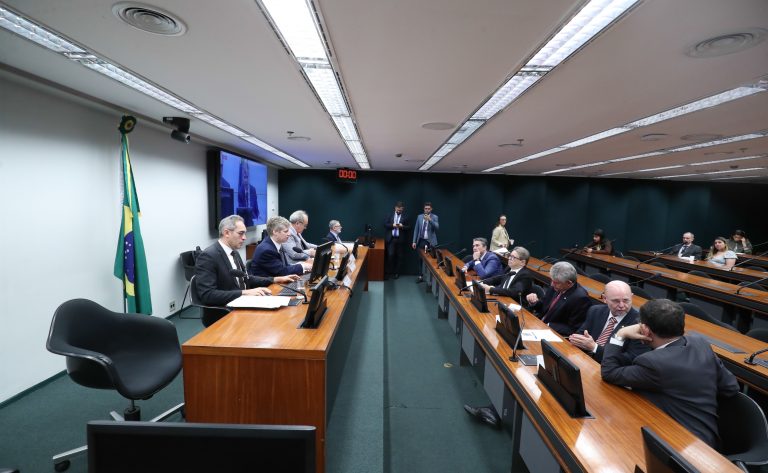 Reunião de Debate.