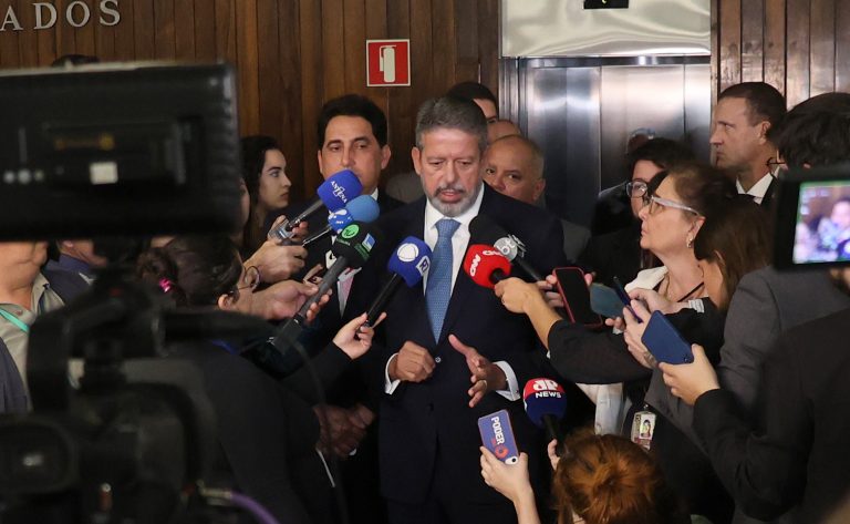 Coletiva de imprensa. Presidente da Câmara dos Deputados, Arthur Lira