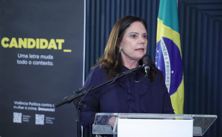 Assinatura do protocolo para combate à violência política contra mulheres. Dep. Soraya Santos (PL-RJ)