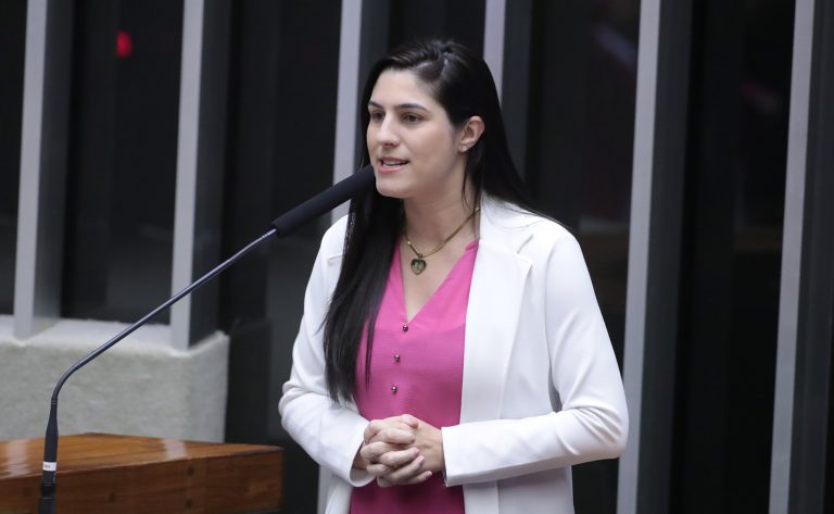 Homenagem à Nossa Senhora de Nazaré. Dep. Chris Tonietto (PL - RJ)