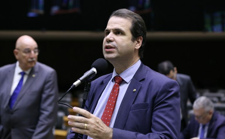 Discussão e votação de propostas legislativas. Dep. Aureo Ribeiro (SOLIDARIEDADE - RJ)