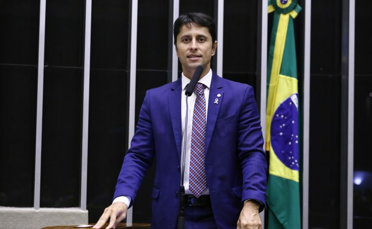 Homenagem ao Abril Laranja - Prevenção contra Maus-tratos aos Animais. Dep. Duarte Jr. (PSD - MA)