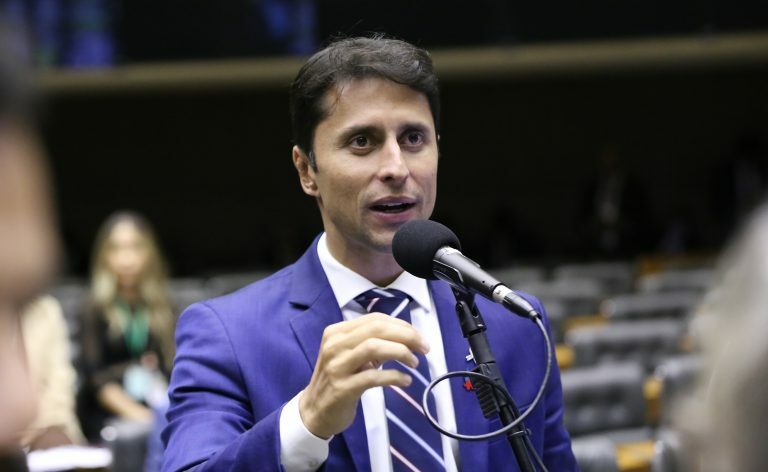 Discussão e votação de propostas legislativas. Dep. Duarte Jr. (PSB - MA)