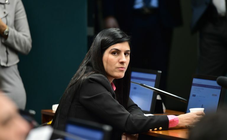Reunião Extraordinária - Discussão e votação de propostas legislativas. Dep. Chris Tonietto (PL-RJ)