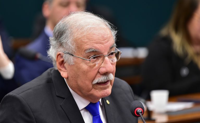 Audiência Pública - Benefícios do vinho à saúde. Dep. Dr. Luiz Ovando (PP-MS)