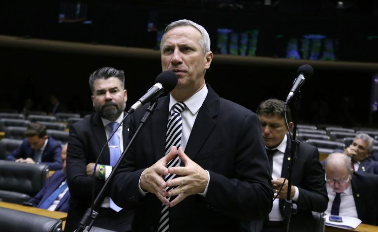Discussão e votação de propostas legislativas. Dep. Sanderson (PL - RS)