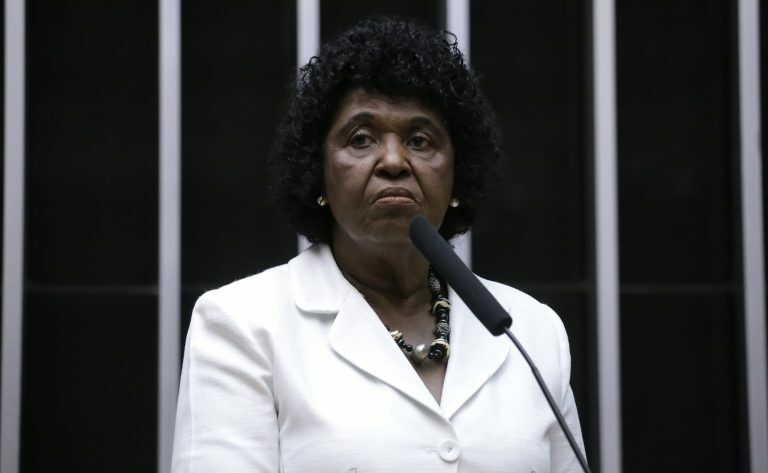 Discussão e votação de propostas legislativas. Dep. Benedita da Silva (PT-RJ)
