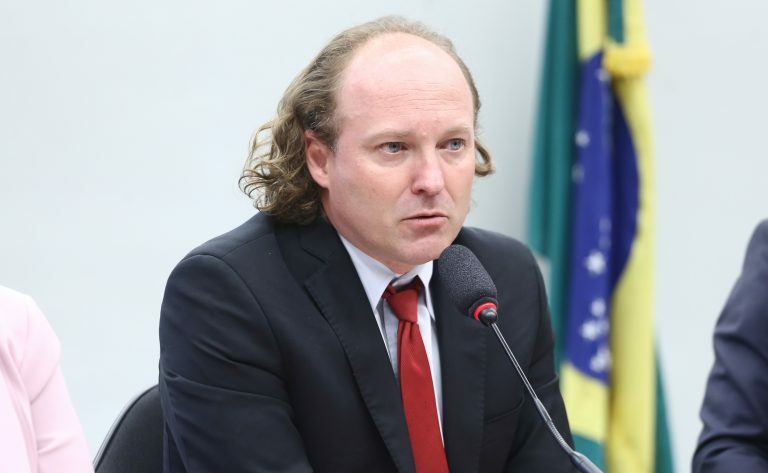 Audiência Pública - Aspectos ambientais do sistema portuário. Presidente - Instituto Brasileiro do Meio Ambiente e dos Recursos Naturais Renováveis - Ibama, Rodrigo Agostino.
