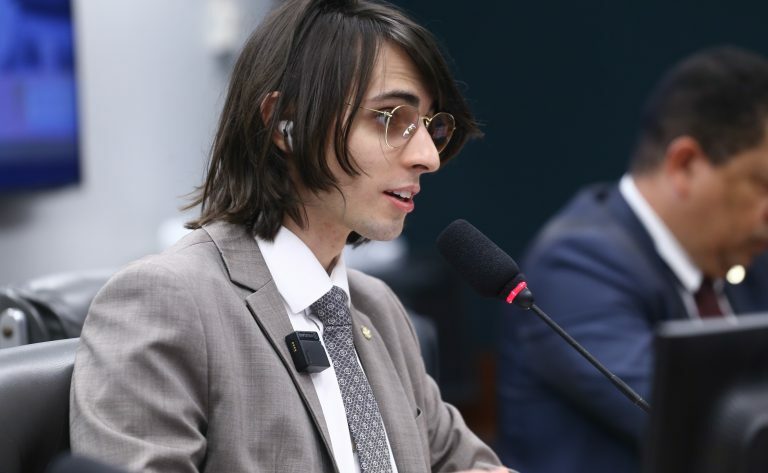 Aprimoramento das cotas para pessoas com deficiência nas universidades. Dep. Amom Mandel (CIDADANIA - AM)