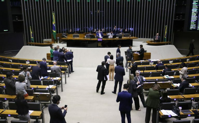 Discussão e votação de propostas legislativas. Dep. Altineu Côrtes (PL - RJ)