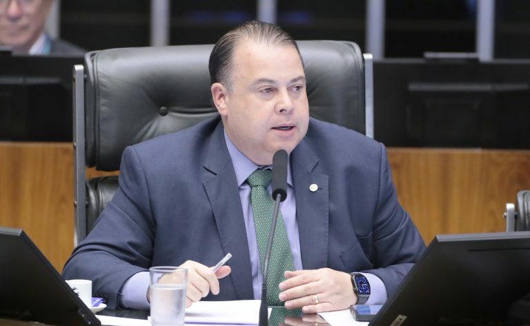 Homenagem aos 50 anos da Sociedade Esportiva do Gama. Dep. Júlio César Ribeiro (REPUBLICANOS - DF)