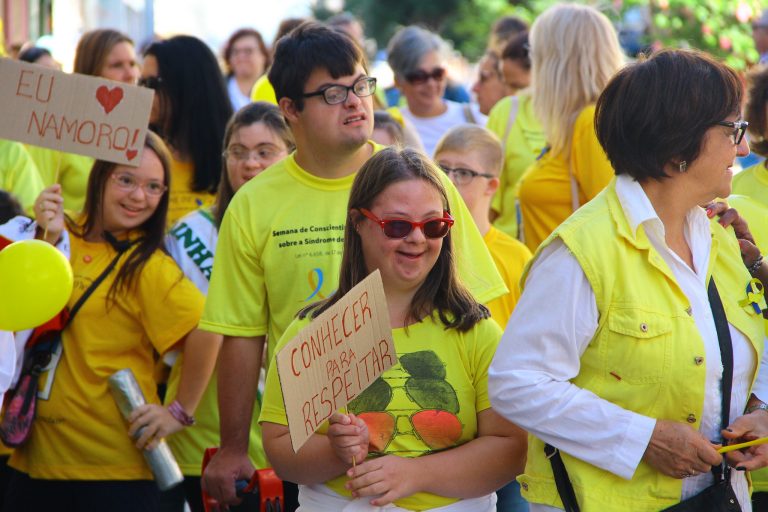 Direitos Humanos - deficiente - aprendizado deficiência intelectual preconceito conscientização síndrome de Down (Primeira Semana de Conscientização e Orientação sobre Síndrome de Down, Pelotas-RS, 2019)