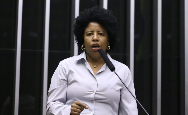 Discussão e votação de propostas legislativas. Dep. Jack Rocha (PT - ES)