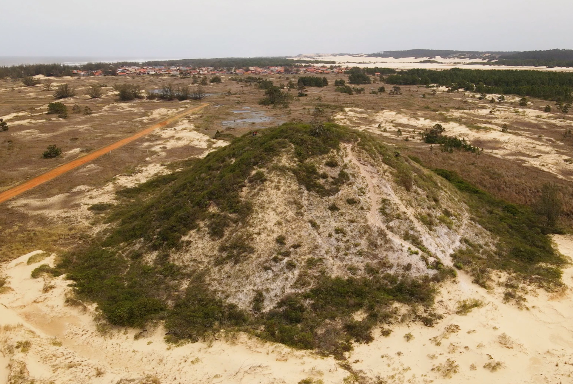Mais antigos que as pirâmides, sambaquis do litoral sul de SC sofrem com falta de preservação