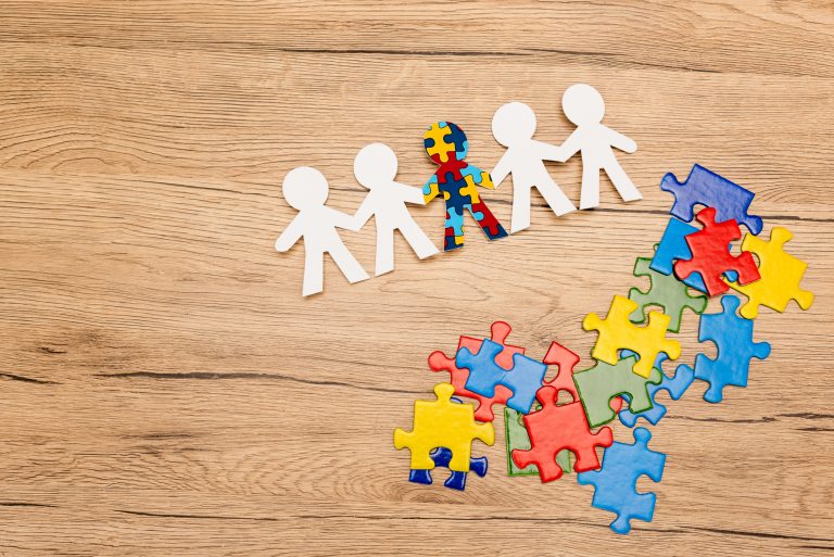 Comissão especial debate projeto que cria política nacional para pessoas com autismo