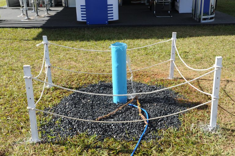 Meio Ambiente - água - poço artesiano distribuição potável seca hídrica